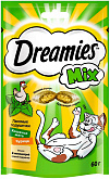 Лакомство DREAMIES MIX для кошек подушечки с курицей и мятой (60 гр)