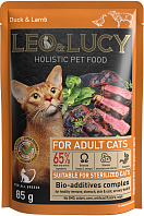 LEO&LUCY HOLISTIC для взрослых кастрированных котов и стерилизованных кошек с кусочками утки, ягненка и биодобавками в соусе пауч (85 гр)